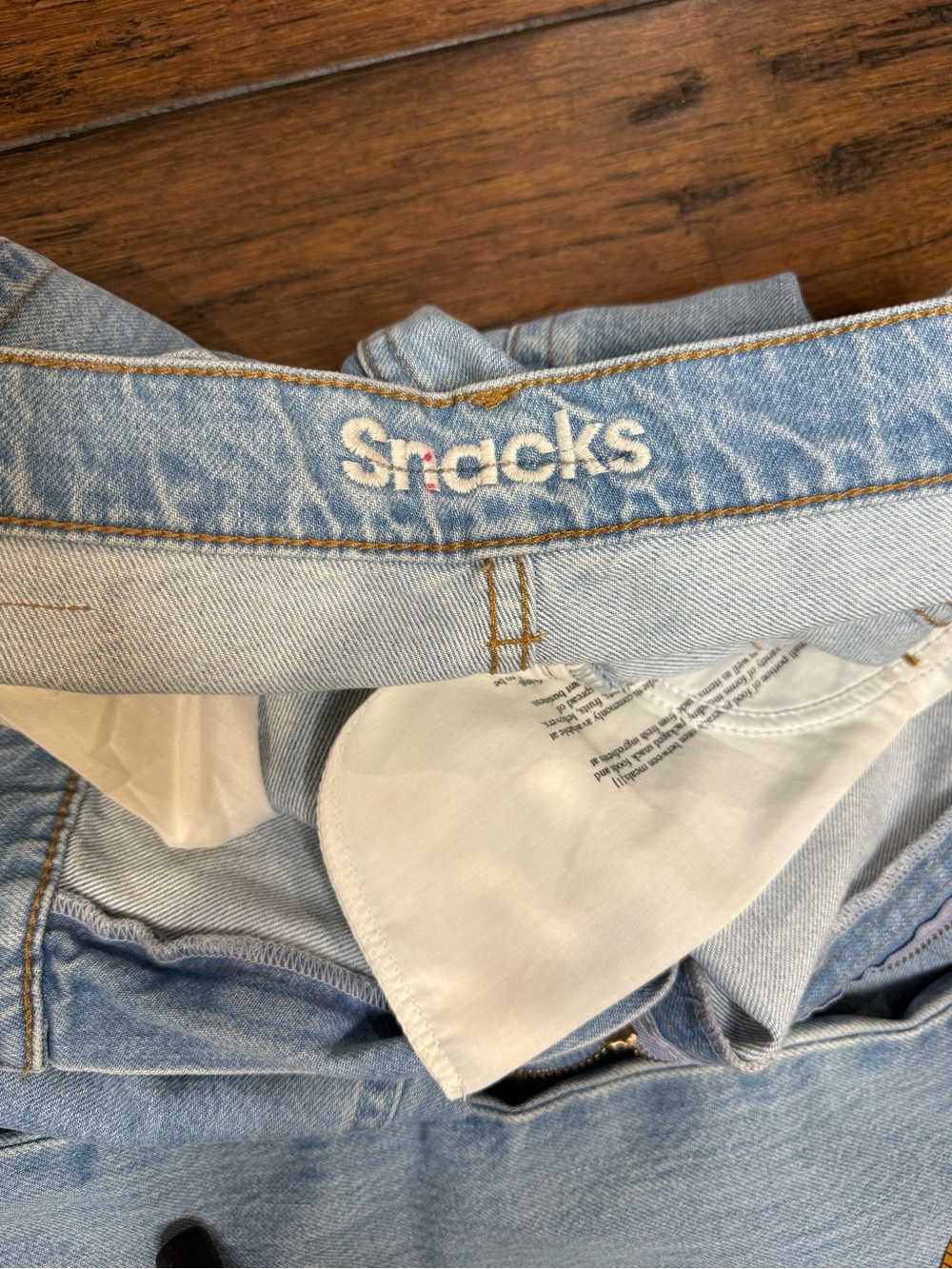 NWT MOTHER "SNACKS!" High Rise Straight Jeans Light Wash Mom Jeans Size 29 - Picture 13 of 14
